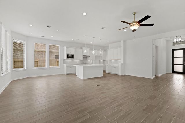 18111 Scarlett Hummingbird Court, Conroe, TX 77302