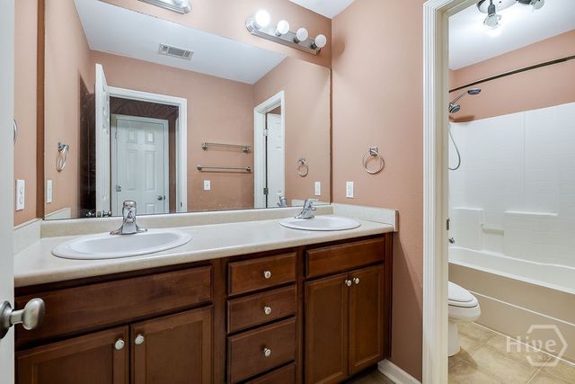 1 Amelia Court, Savannah, GA 31405