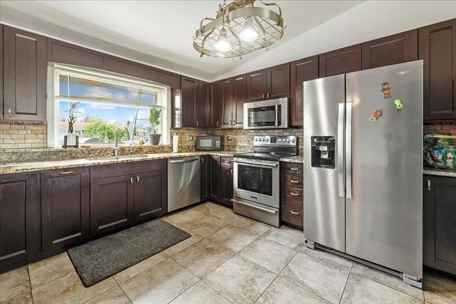 2517 RIVERVIEW DRIVE, Fairbanks, AK 99709