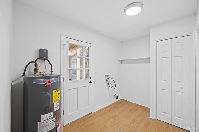 1245 Greenbrier Blvd, Pensacola, FL 32514