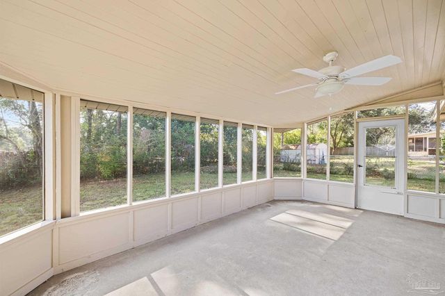 1245 Greenbrier Blvd, Pensacola, FL 32514