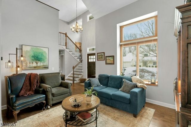 16 Tall Oaks Ln, Mount Olive Twp., NJ 07828