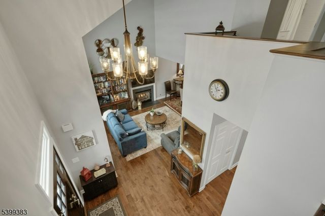 16 Tall Oaks Ln, Mount Olive Twp., NJ 07828