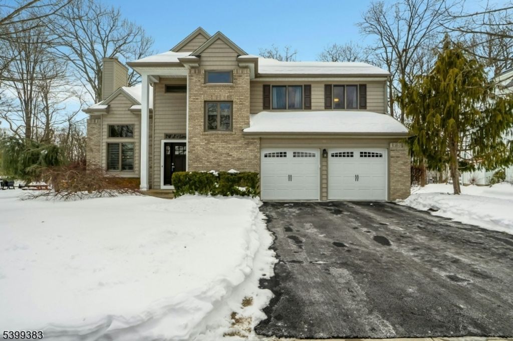 16 Tall Oaks Ln, Mount Olive Twp., NJ 07828