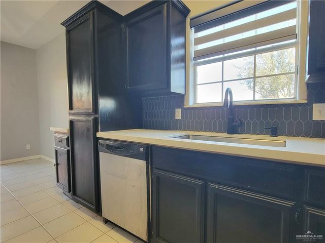 1912 N Opal Street, Edinburg, TX 78541