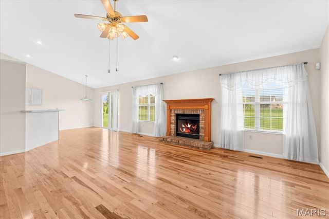 1901 Cedarwood Trail, Belleville, IL 62226