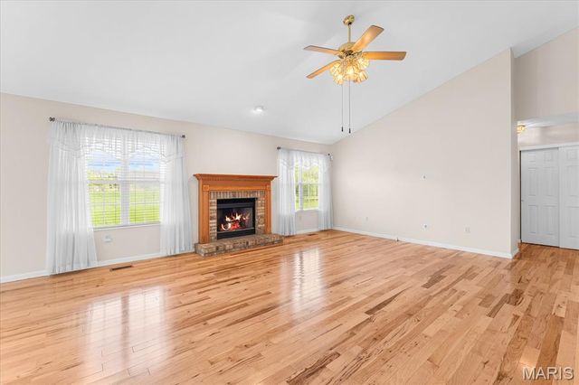 1901 Cedarwood Trail, Belleville, IL 62226