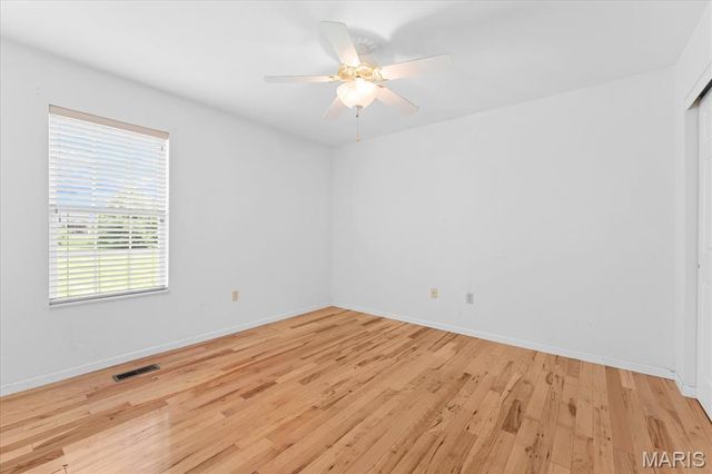 1901 Cedarwood Trail, Belleville, IL 62226