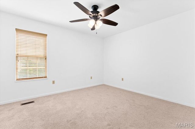 1901 Cedarwood Trail, Belleville, IL 62226