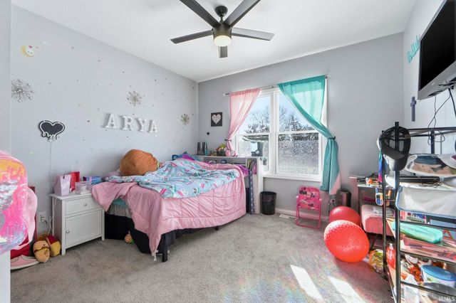 1123 State Road 8, Garrett, IN 46738