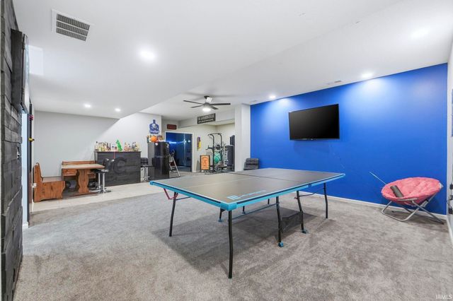 1123 State Road 8, Garrett, IN 46738