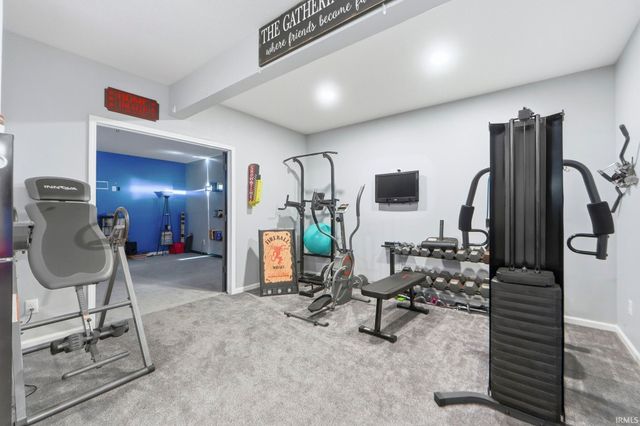 1123 State Road 8, Garrett, IN 46738