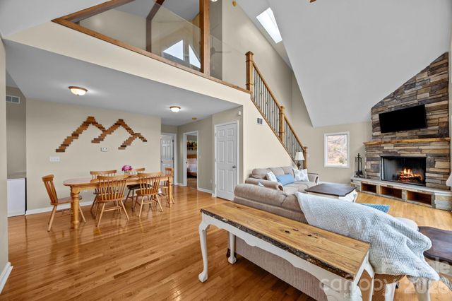 995 Towery Trace, Ellenboro, NC 28040