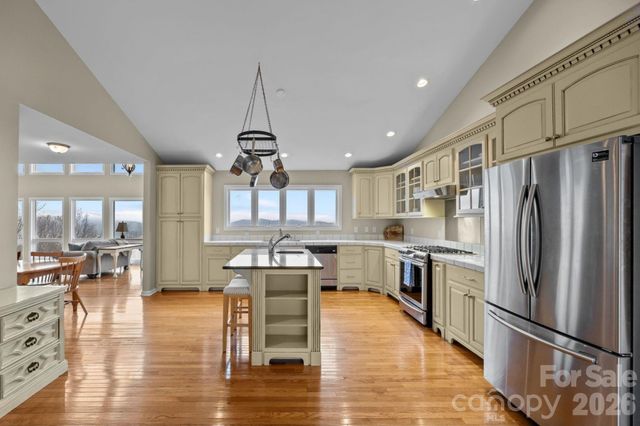 995 Towery Trace, Ellenboro, NC 28040