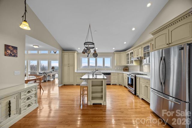 995 Towery Trace, Ellenboro, NC 28040