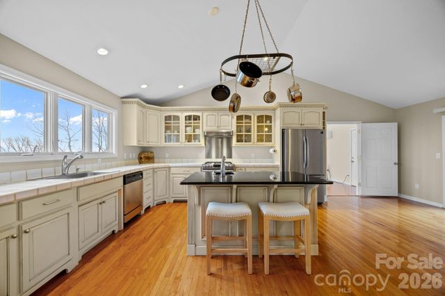 995 Towery Trace, Ellenboro, NC 28040