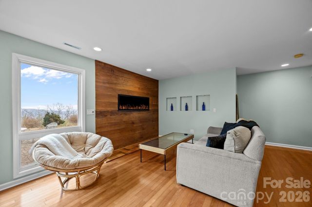 995 Towery Trace, Ellenboro, NC 28040