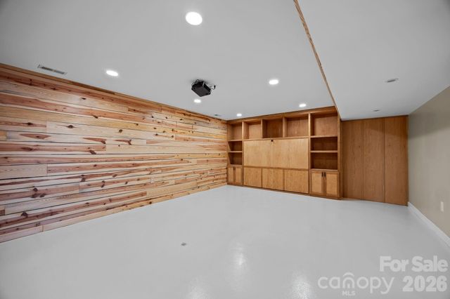 995 Towery Trace, Ellenboro, NC 28040