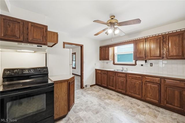 4116 W 161st Street, Cleveland, OH 44135