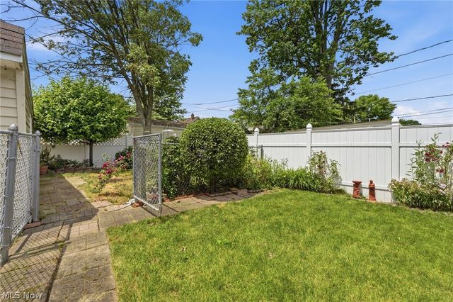 4116 W 161st Street, Cleveland, OH 44135