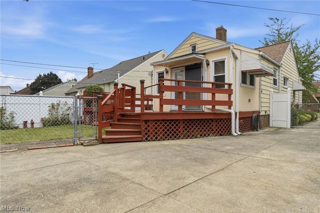 4116 W 161st Street, Cleveland, OH 44135