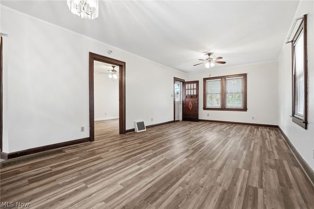 4116 W 161st Street, Cleveland, OH 44135