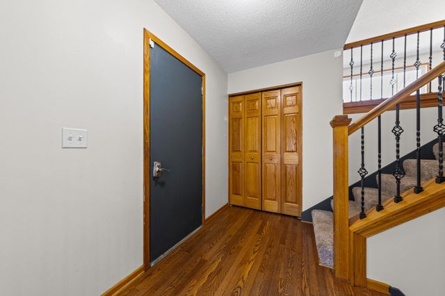 15635 Hallmark Path, Apple Valley, MN 55124