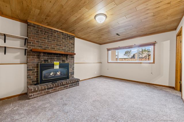 15635 Hallmark Path, Apple Valley, MN 55124