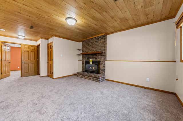 15635 Hallmark Path, Apple Valley, MN 55124