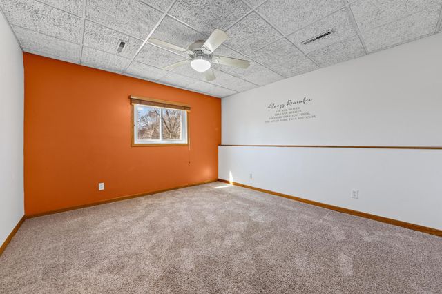 15635 Hallmark Path, Apple Valley, MN 55124