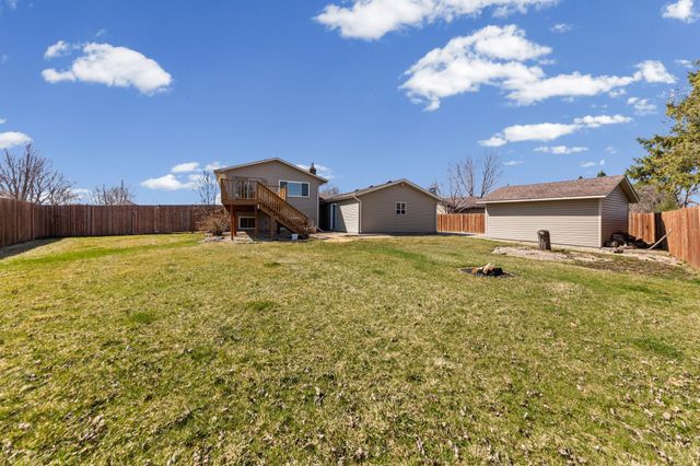 15635 Hallmark Path, Apple Valley, MN 55124