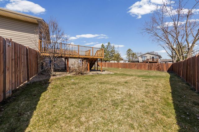 15635 Hallmark Path, Apple Valley, MN 55124