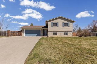 15635 Hallmark Path, Apple Valley, MN 55124