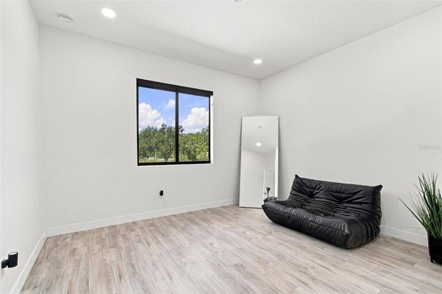 7519 N COOLIDGE AVENUE, Tampa, FL 33614
