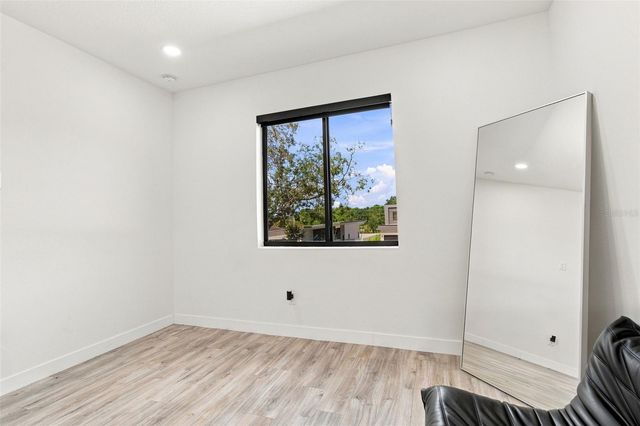 7519 N COOLIDGE AVENUE, Tampa, FL 33614