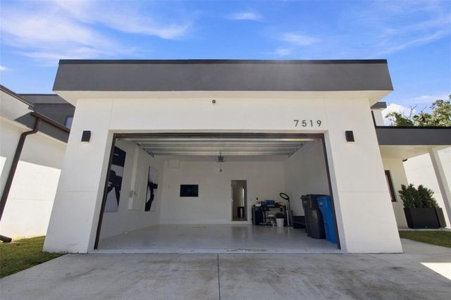7519 N COOLIDGE AVENUE, Tampa, FL 33614