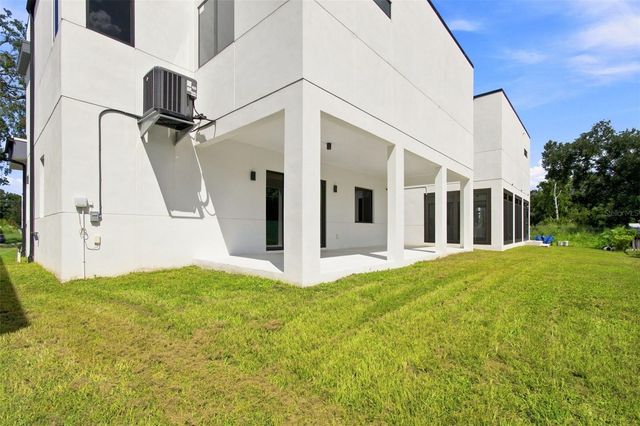7519 N COOLIDGE AVENUE, Tampa, FL 33614
