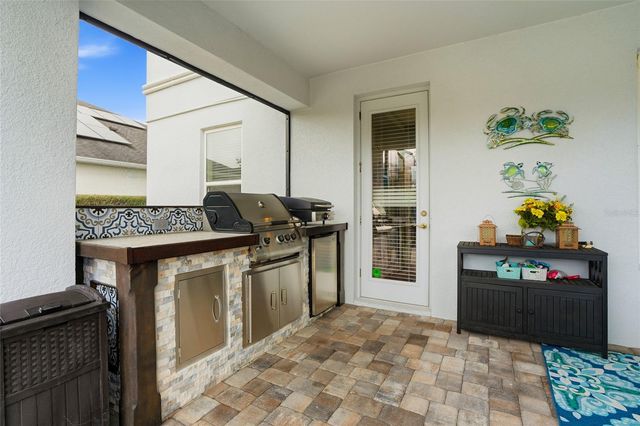 33564 WILLOW POINT CT, Wesley Chapel, FL 33545