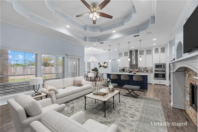 8241 Garner Dr, Corpus Christi, TX 78414