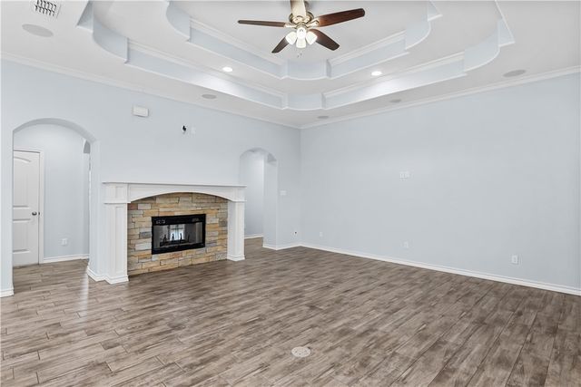 8241 Garner Dr, Corpus Christi, TX 78414