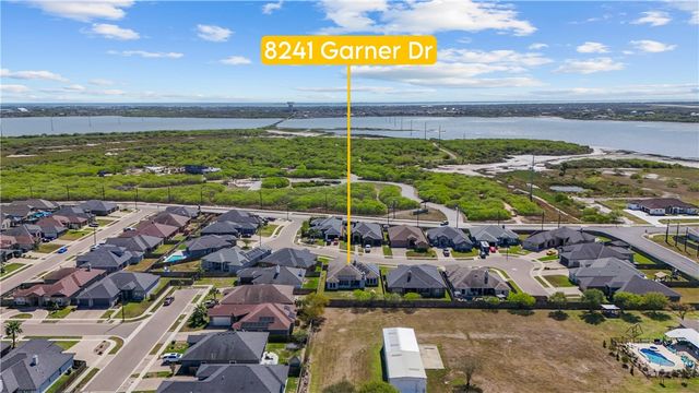 8241 Garner Dr, Corpus Christi, TX 78414