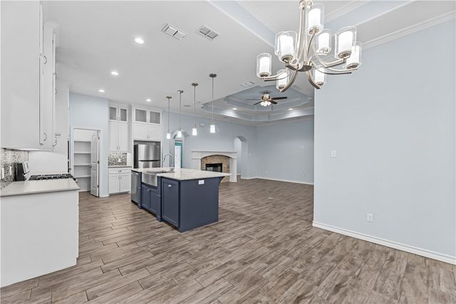 8241 Garner Dr, Corpus Christi, TX 78414