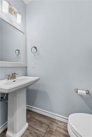 8241 Garner Dr, Corpus Christi, TX 78414