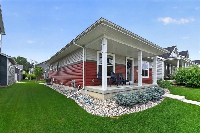 1264 Crane Meadow Way, Sun Prairie, WI 53590