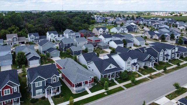1264 Crane Meadow Way, Sun Prairie, WI 53590
