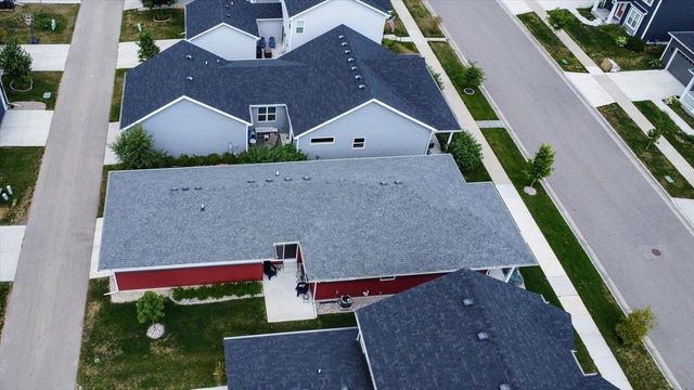 1264 Crane Meadow Way, Sun Prairie, WI 53590