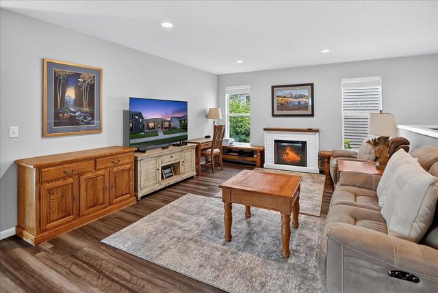 1264 Crane Meadow Way, Sun Prairie, WI 53590