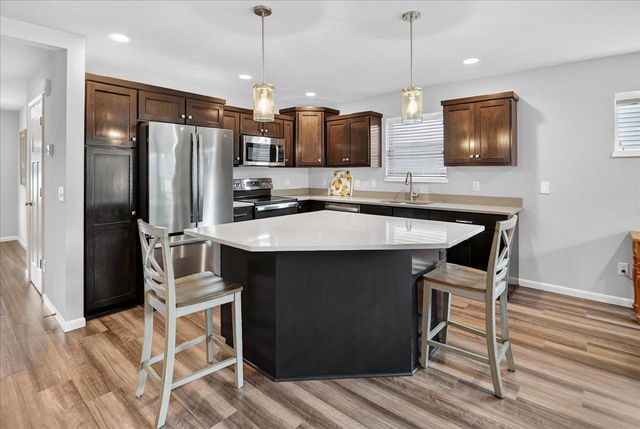 1264 Crane Meadow Way, Sun Prairie, WI 53590