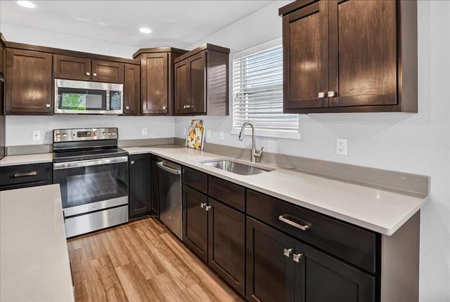 1264 Crane Meadow Way, Sun Prairie, WI 53590