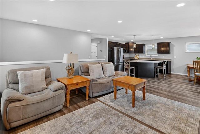 1264 Crane Meadow Way, Sun Prairie, WI 53590